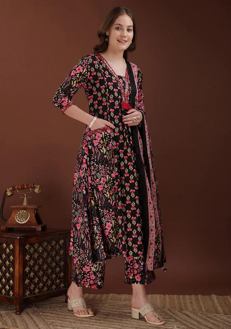 Black Embroidery Cotton Kurta Set - Indya