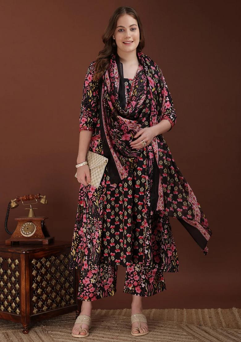 Black Embroidery Cotton Kurta Set - Indya