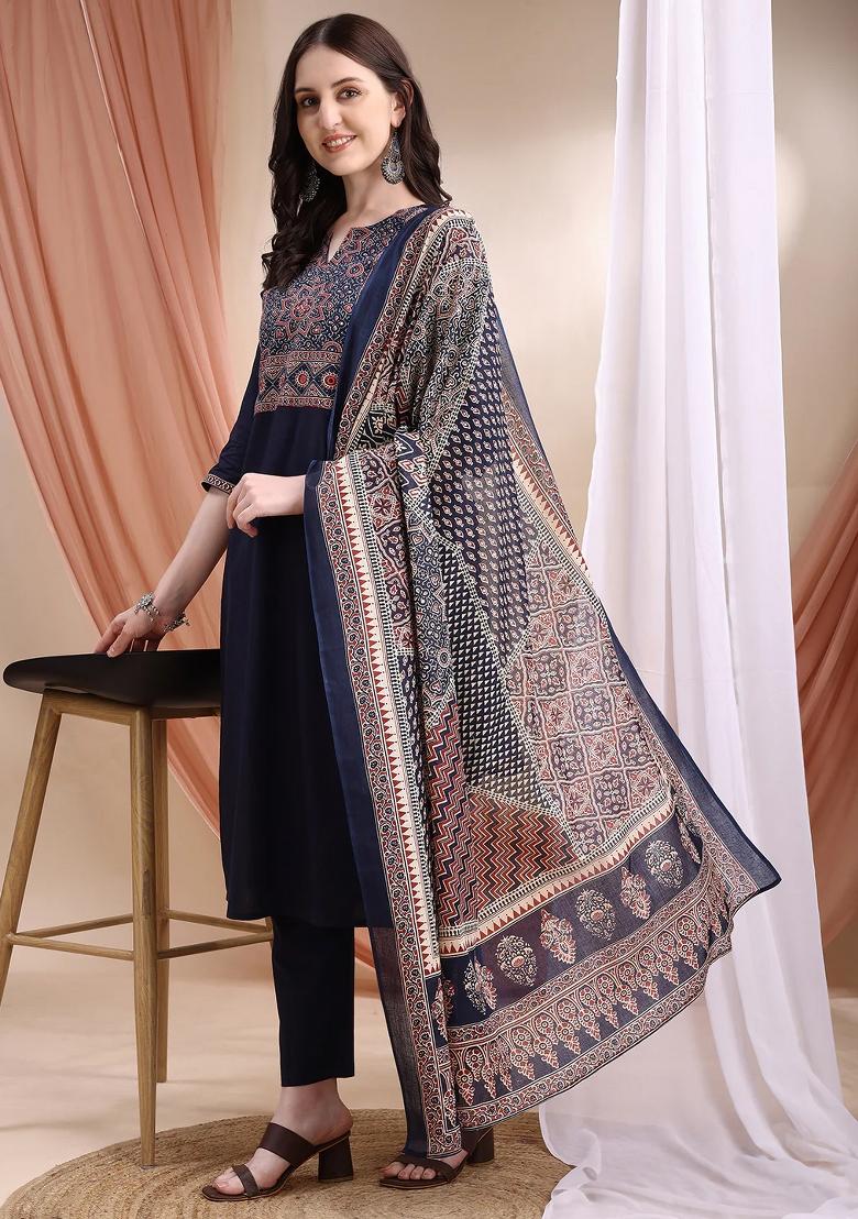 Navy Blue Embroidery Cotton Kurta Set - Indya