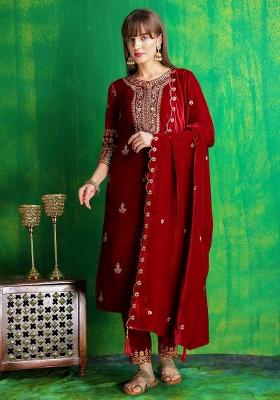 Maroon Embroidery Velvet Kurta Set