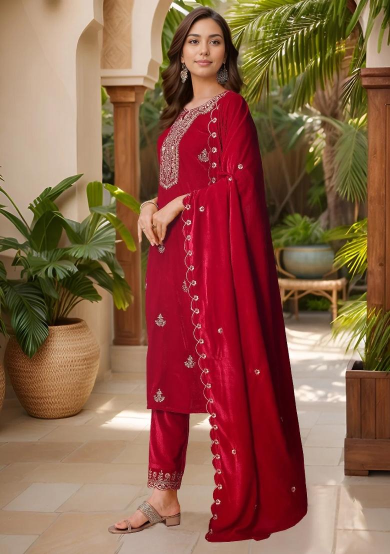 Pink Embroidery Velvet Kurta Set - Indya