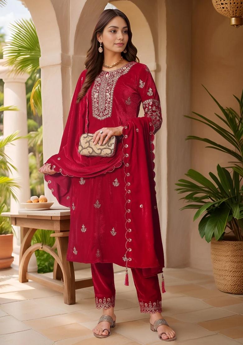 Pink Embroidery Velvet Kurta Set - Indya