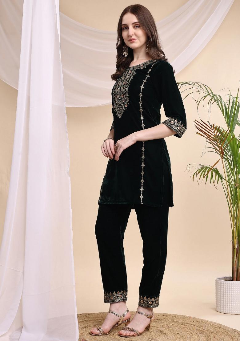 Bottle Green Embroidery Velvet Kurta Set - Indya