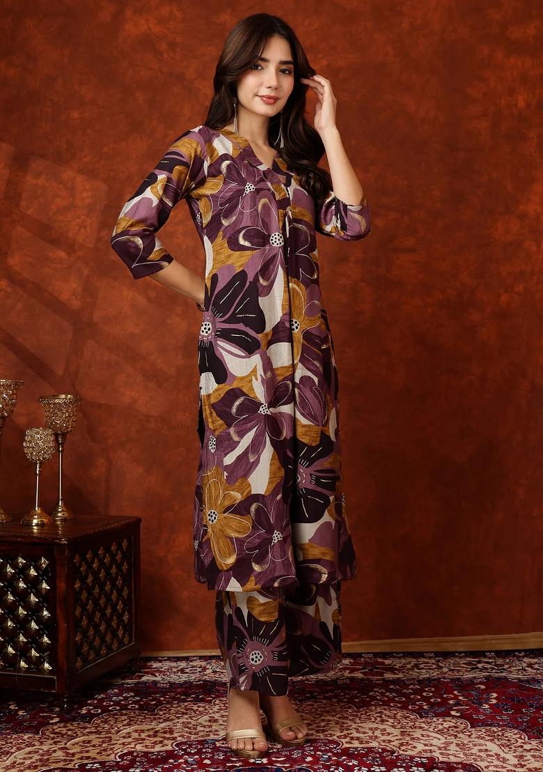 Purple Embroidery Rayon Kurta Set - Indya