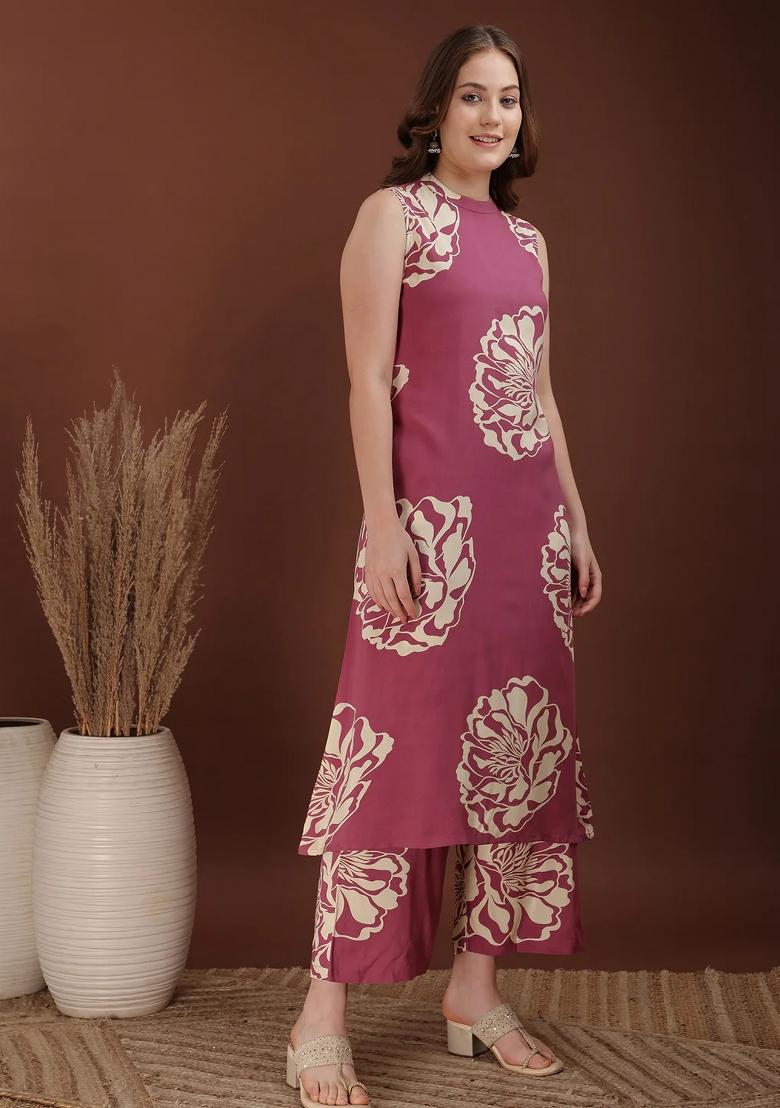 Pink Embroidery Rayon Kurta Set - Indya