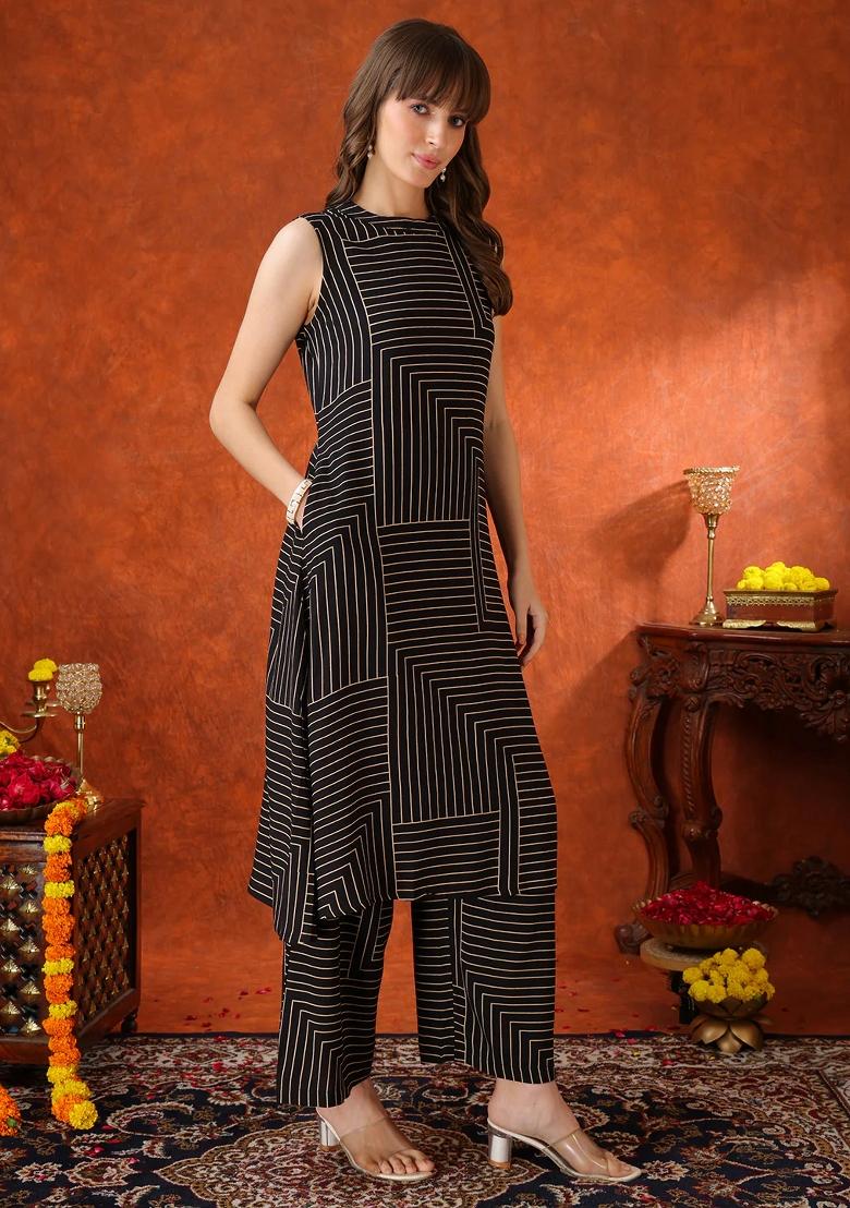 Black Embroidery Rayon Kurta Set - Indya