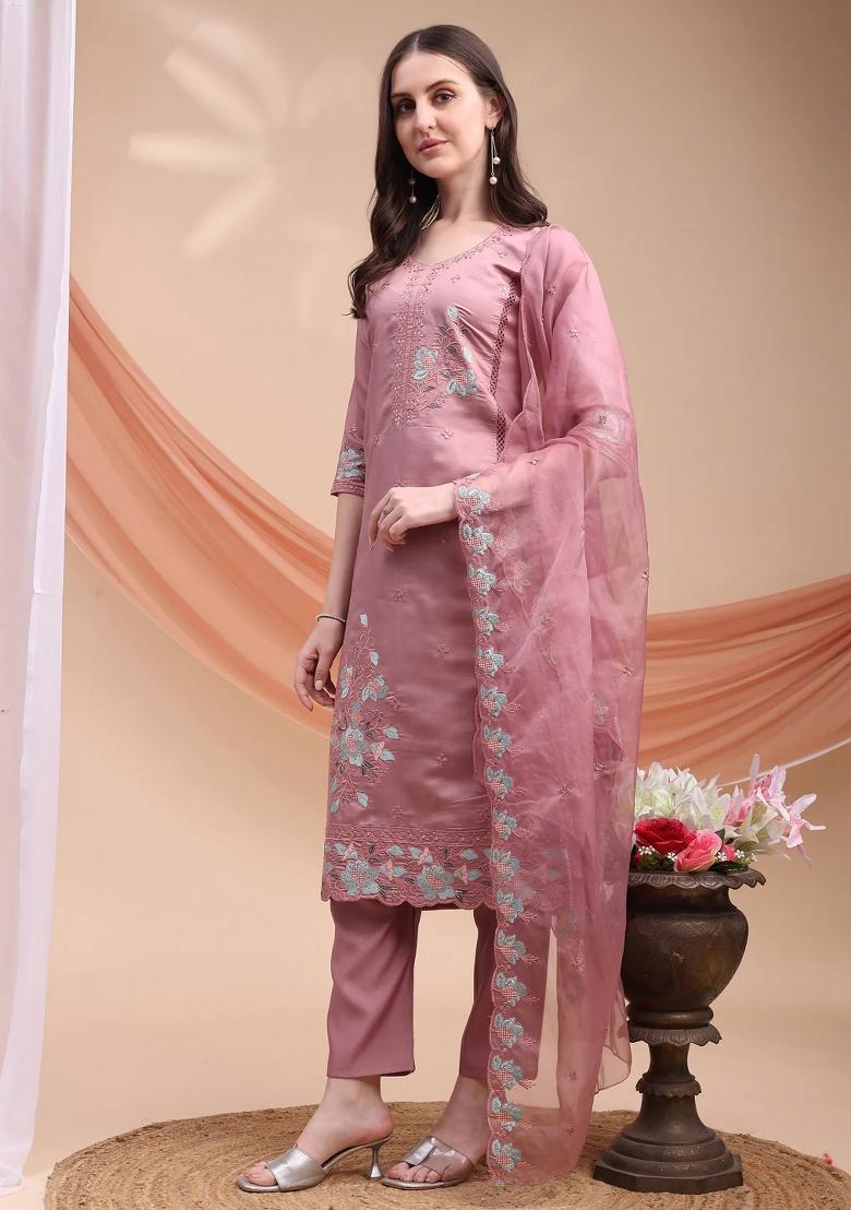 Pink Embroidery Chanderi Kurta Set - Indya