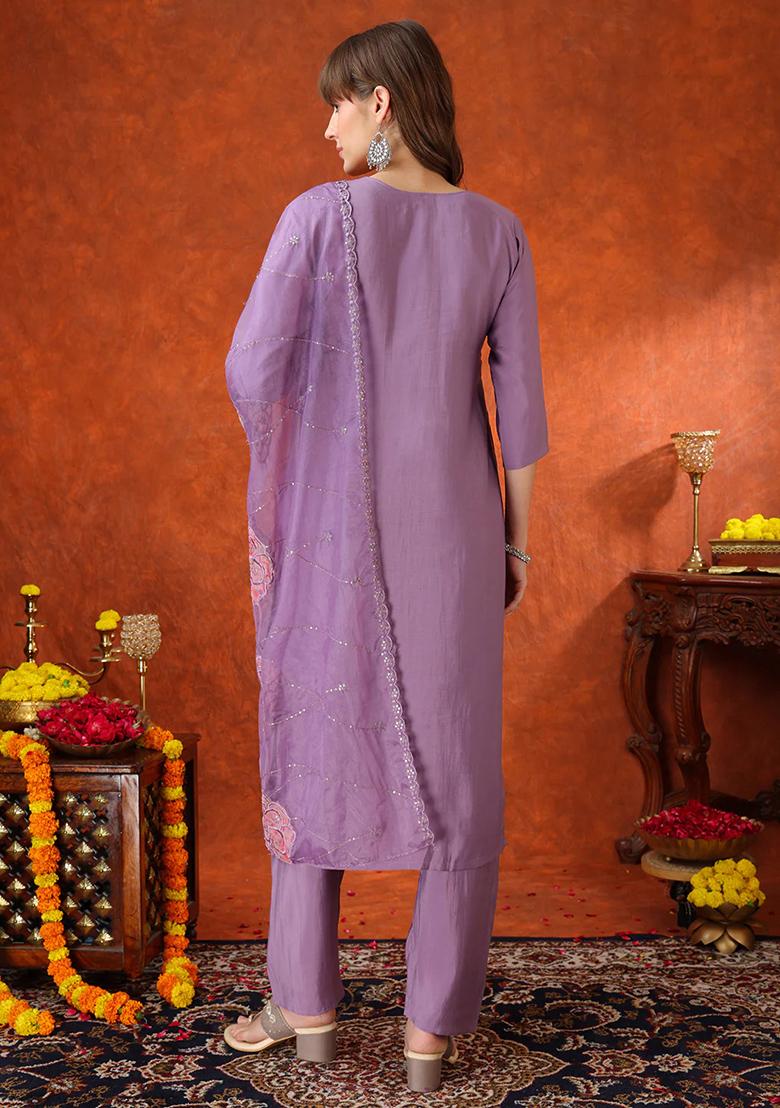 Lavender Embroidery Chanderi Kurta Set - Indya