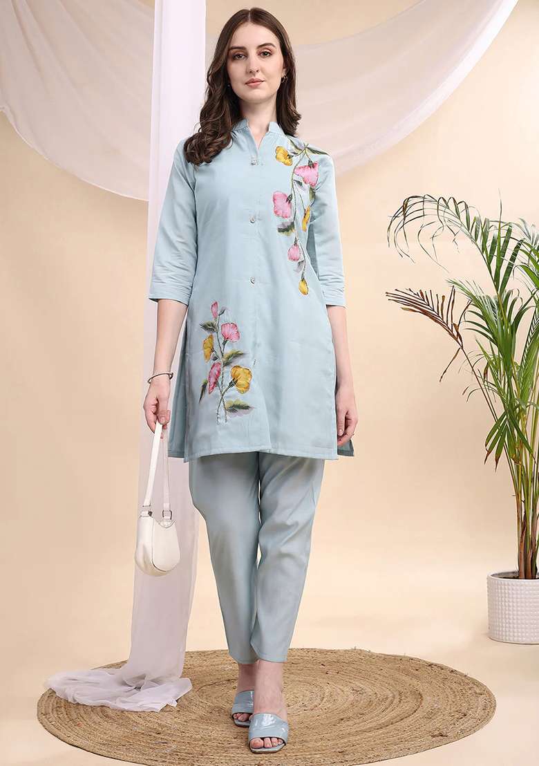 Aqua Blue Embroidery Chanderi Kurta Set - Indya