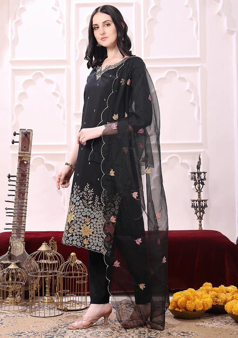 Black Embroidery Chanderi Kurta Set - Indya