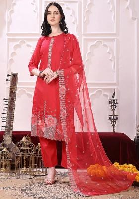 Pink Embroidery Chanderi Kurta Set