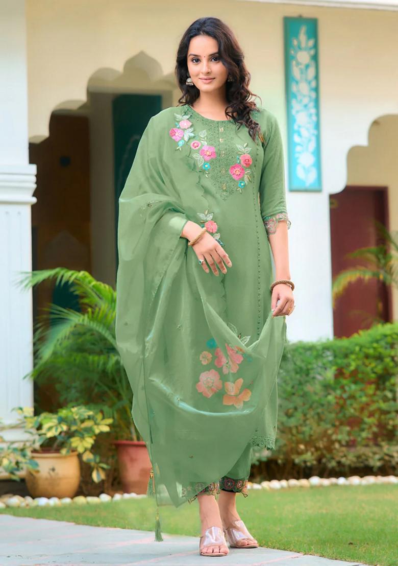 Green Embroidery Rayon Kurta Set - Indya
