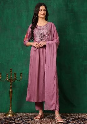 Lavender Embroidery Chinon Kurta Set