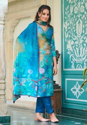Blue Embroidery Silk Kurta Set