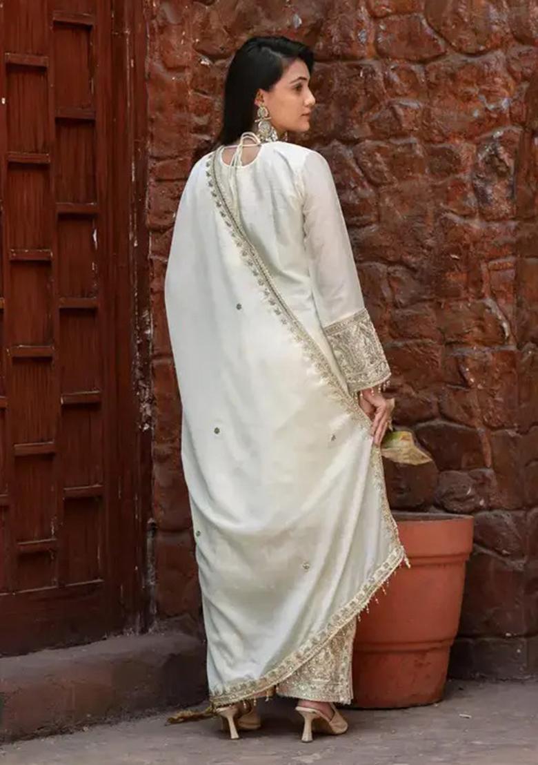 White Embroidery Chinon Kurta Set - Indya