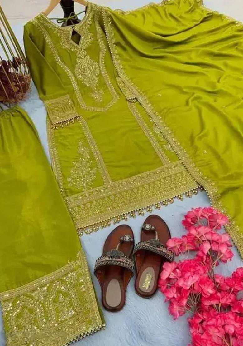 Green Embroidery Chinon Kurta Set - Indya