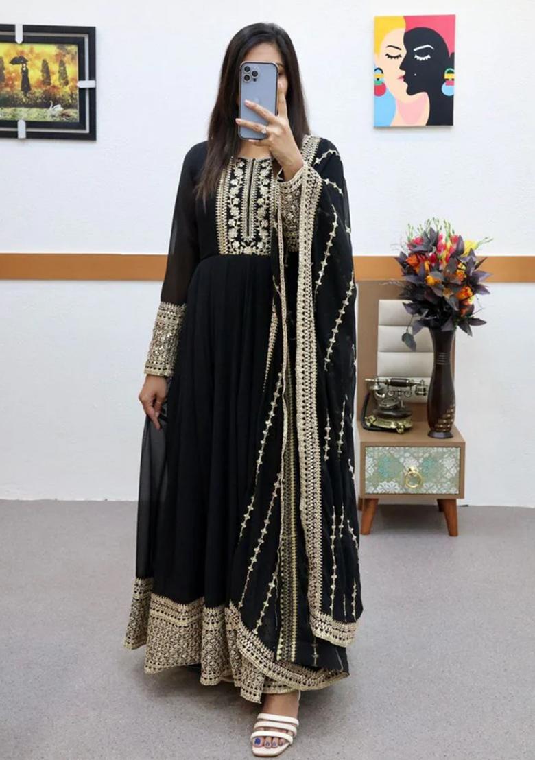 Black Embroidery Georgette Kurta Set - Indya
