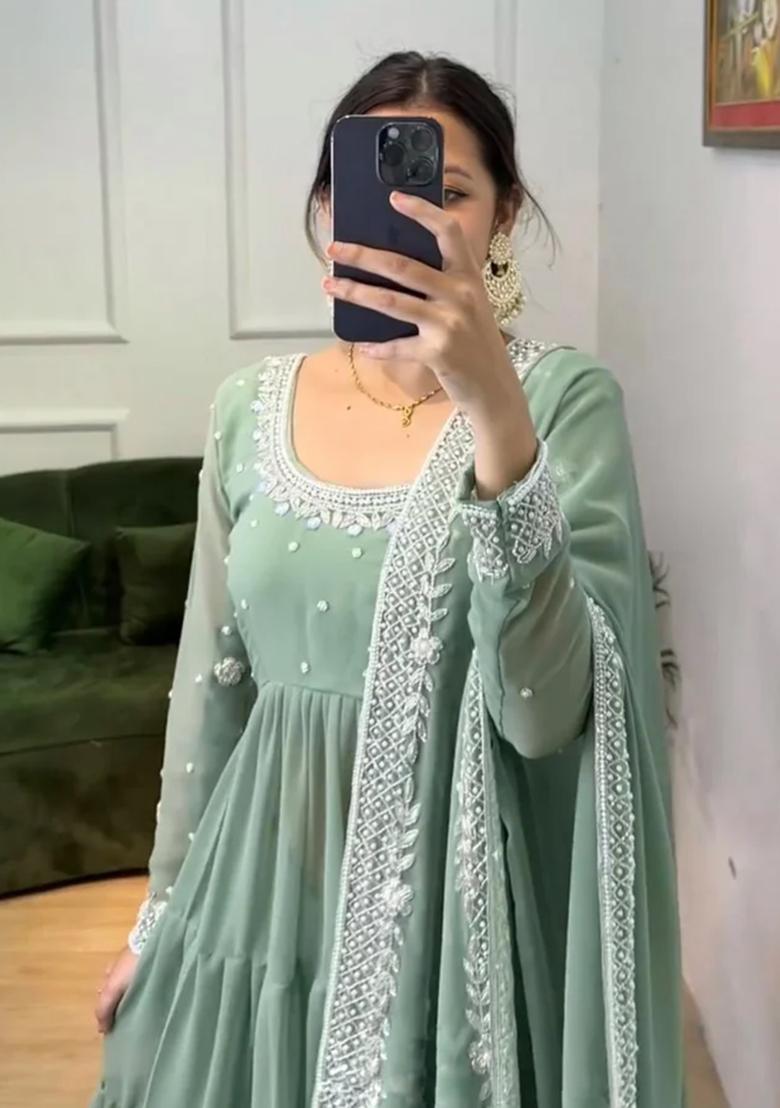 Mint Green Embroidery Georgette Kurta Set - Indya