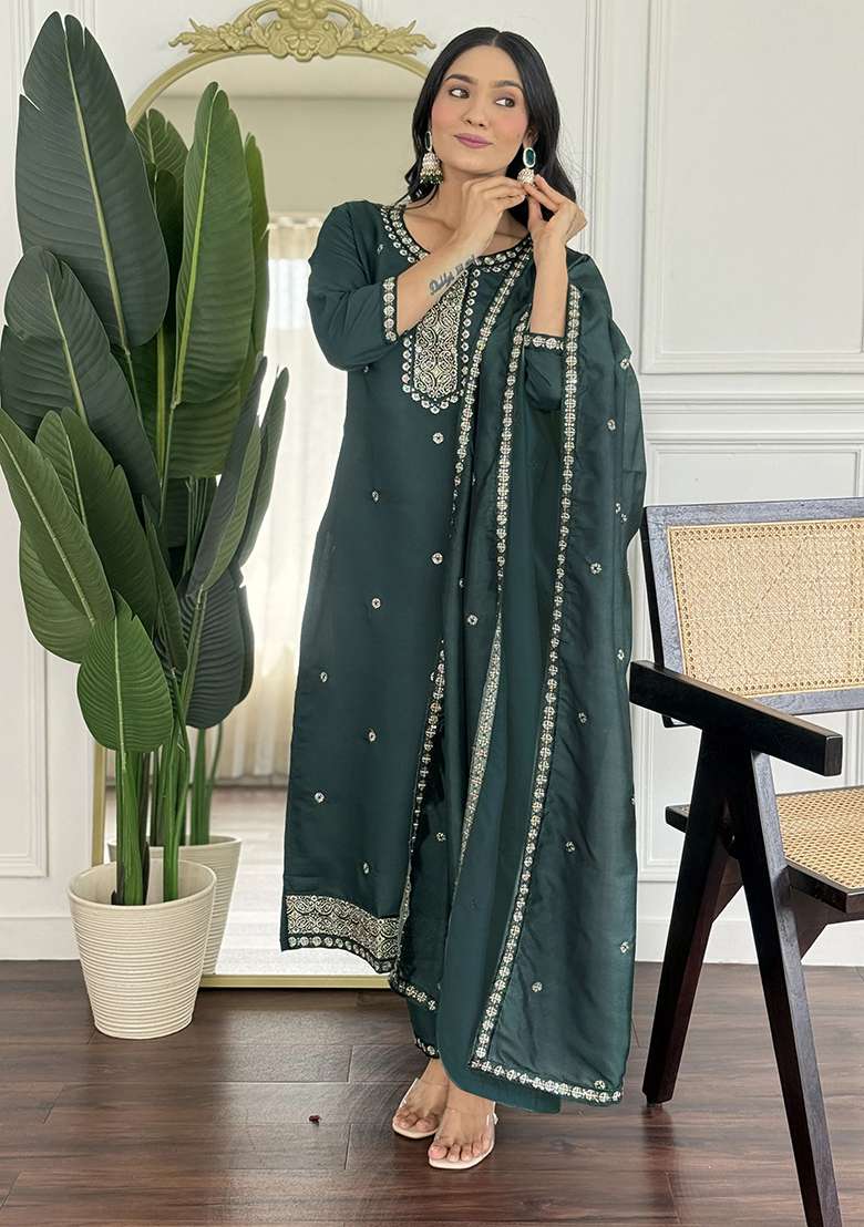Green Embroidery Viscose Kurta Set - Indya