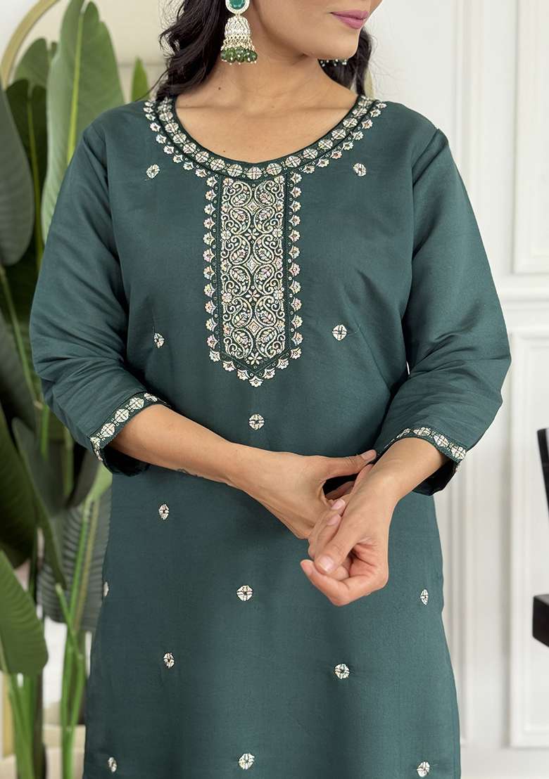 Green Embroidery Viscose Kurta Set - Indya
