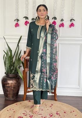 Green Embroidery Viscose Kurta Set