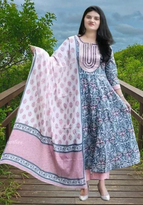 Multicolor Embroidery Viscose Kurta Set