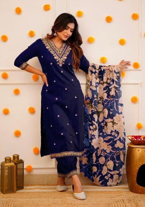 Blue Embroidery Viscose Kurta Set