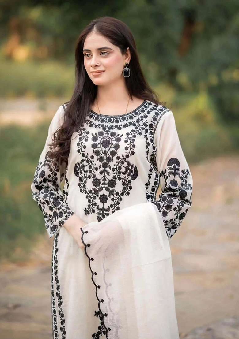 White Embroidery Georgette Kurta Set - Indya