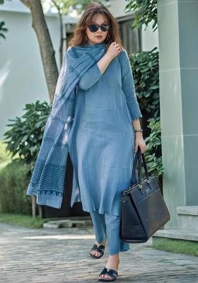 Blue Embroidery Viscose Kurta Set