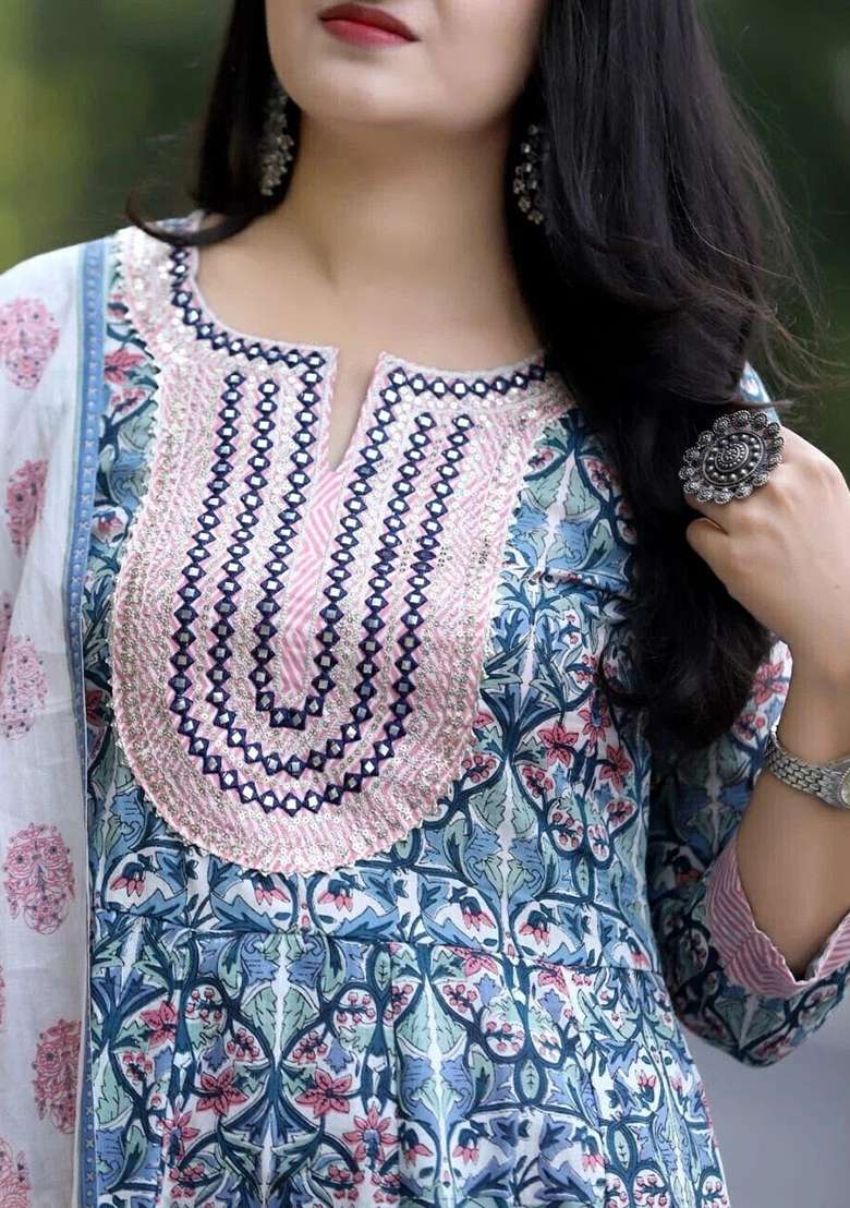 Multicolor Embroidery Viscose Kurta Set - Indya