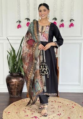 Black Embroidery Viscose Kurta Set