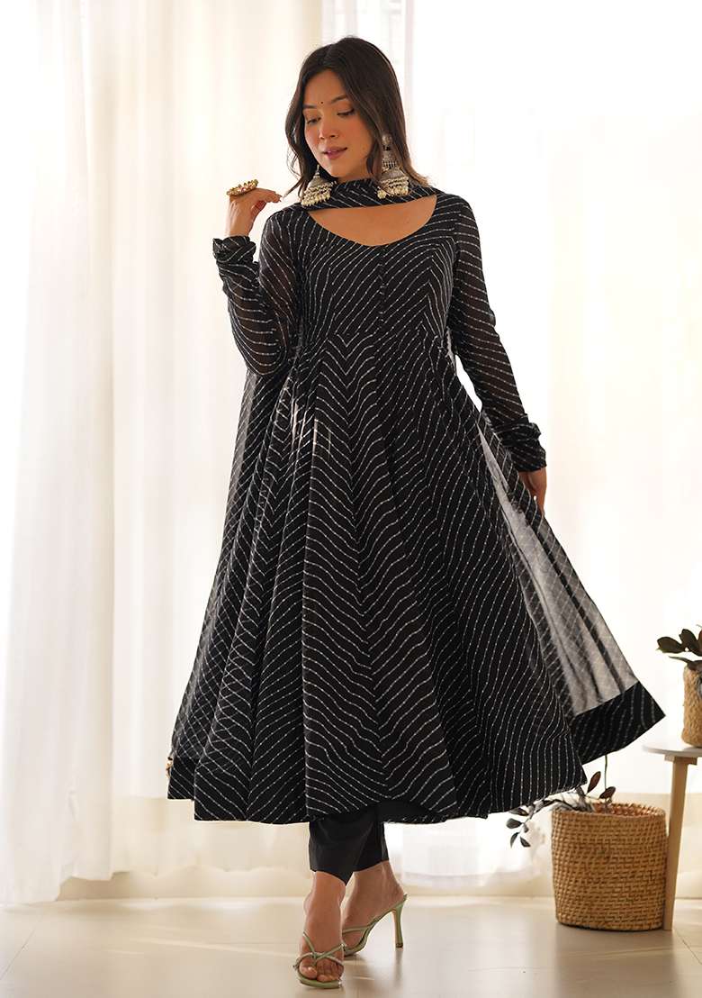 Black Printed Georgette Kurta Set - Indya