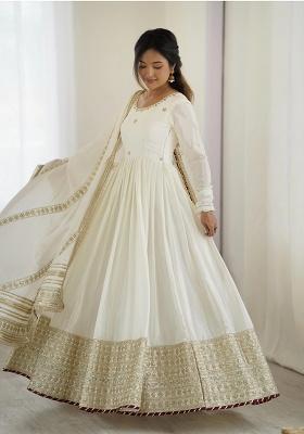 Off White Embroidery Silk Salwar Kameez