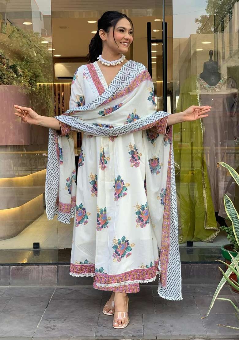 White Embroidery Cotton Kurta Set - Indya