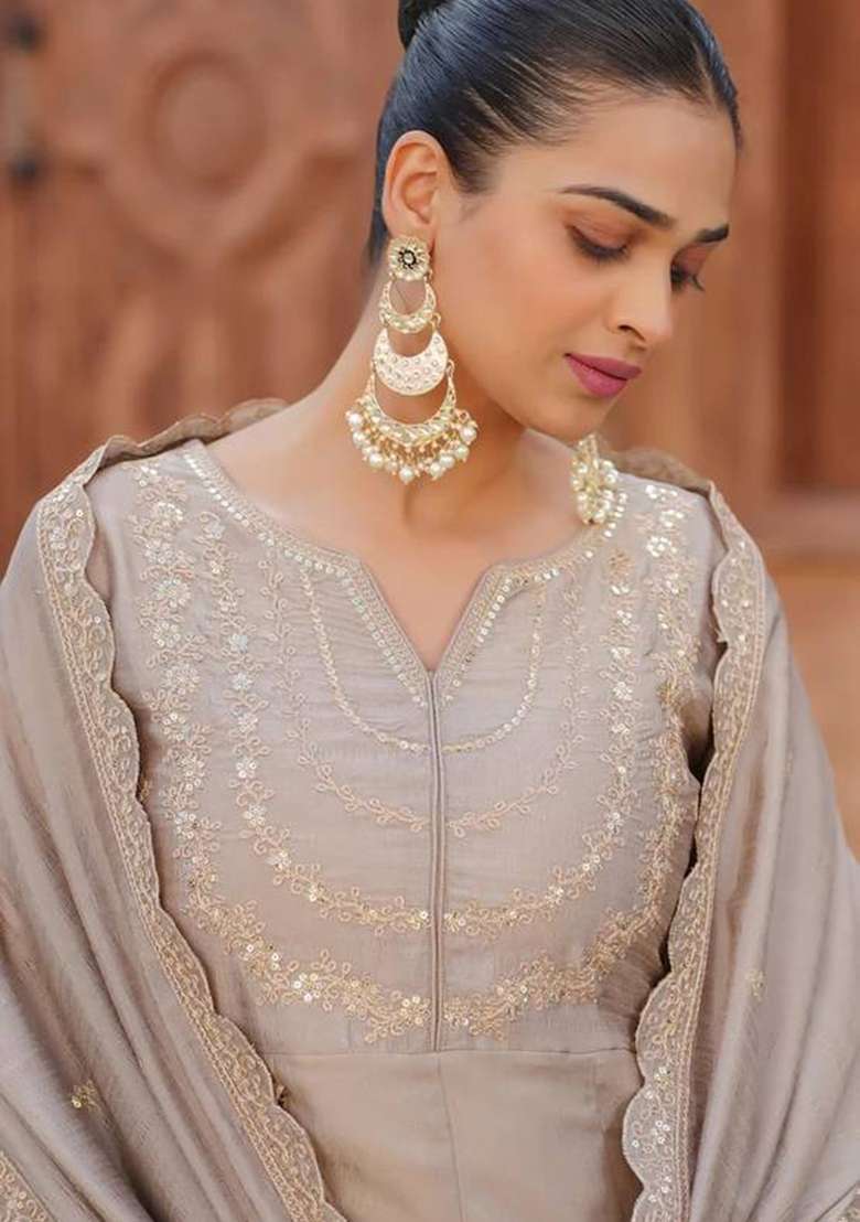 Cream Embroidery Silk Kurta Set - Indya