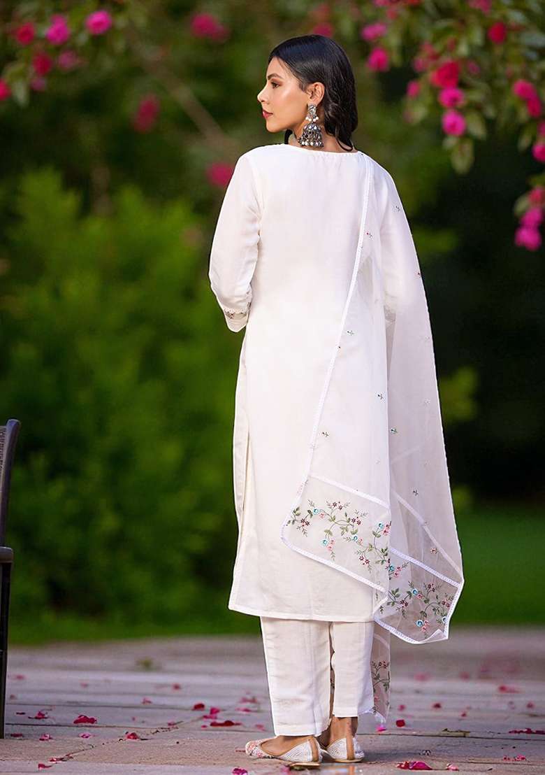White Embroidery Chanderi Kurta Set - Indya