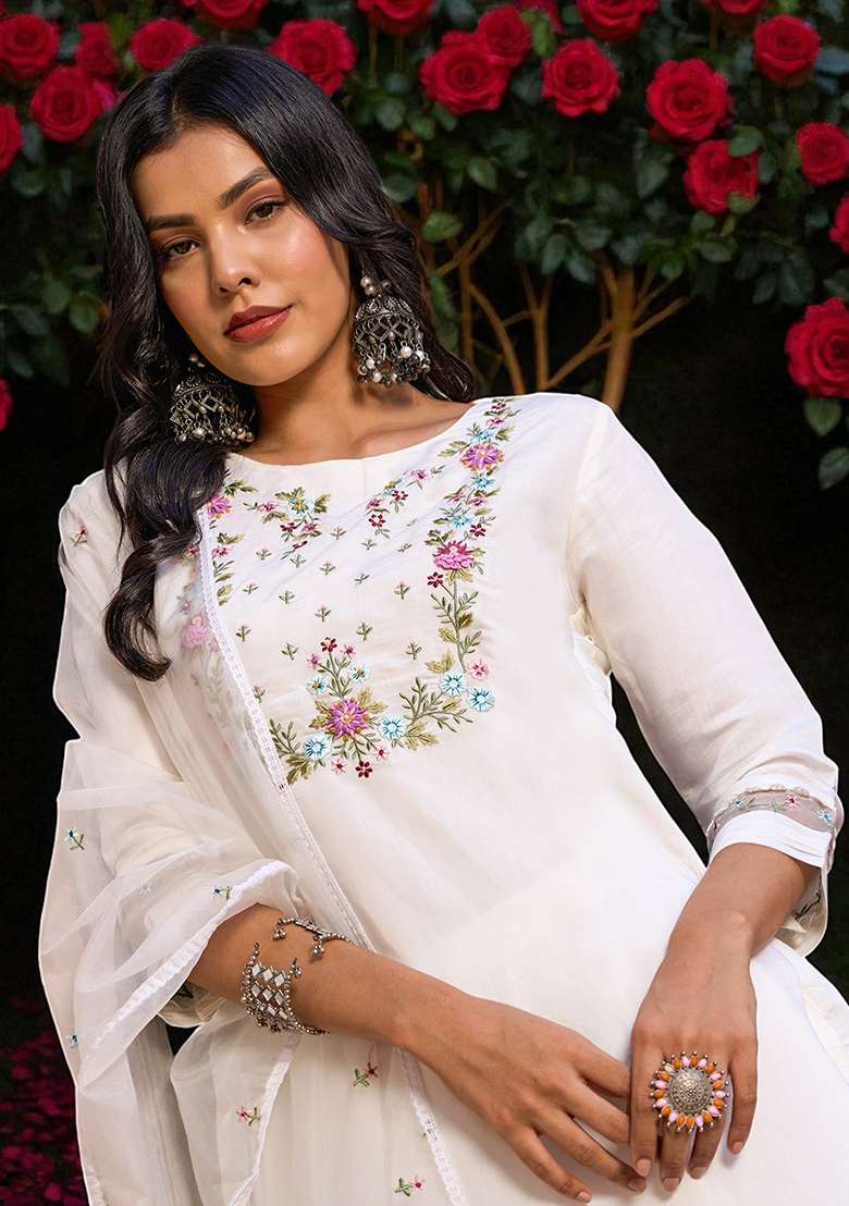 White Embroidery Chanderi Kurta Set - Indya