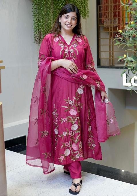 Pink Self-Design Chanderi Kurta Set