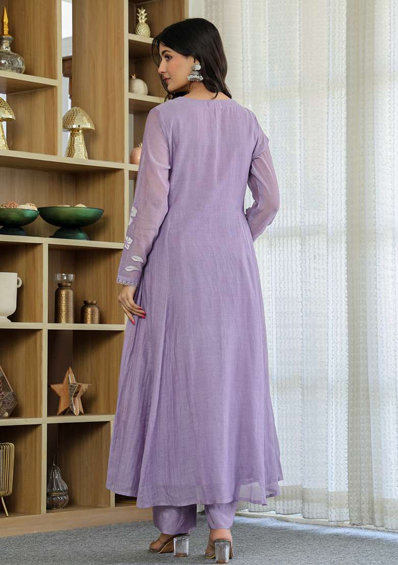 Violet Embroidery Chanderi Kurta Set - Indya