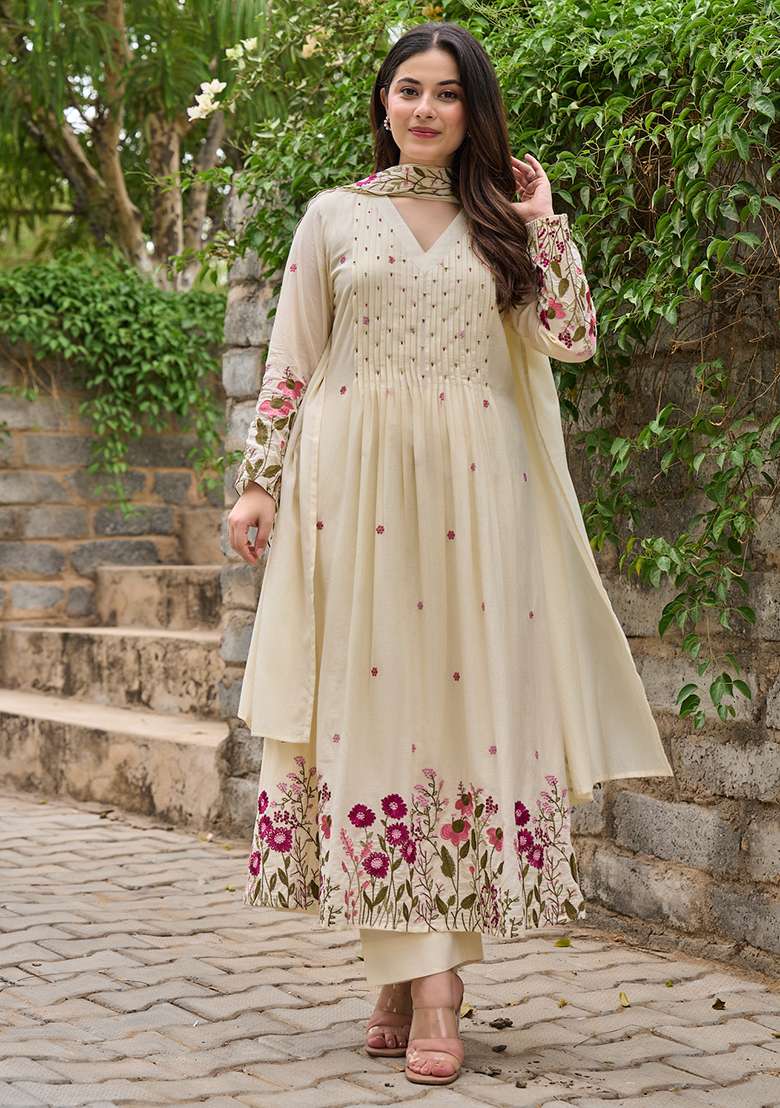 Cream Embroidery Chanderi Kurta Set - Indya