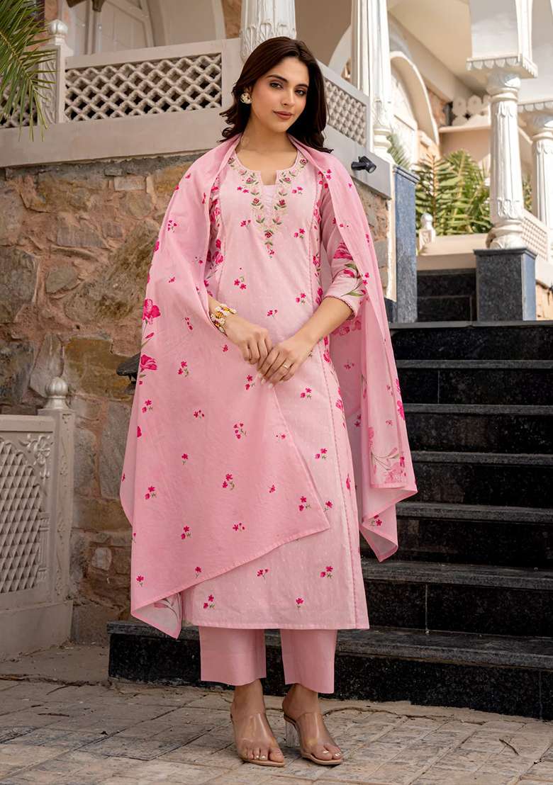 Pink Embroidery Chanderi Kurta Set - Indya