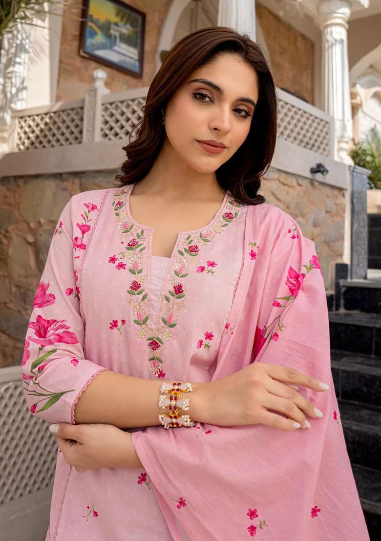Pink Embroidery Chanderi Kurta Set - Indya