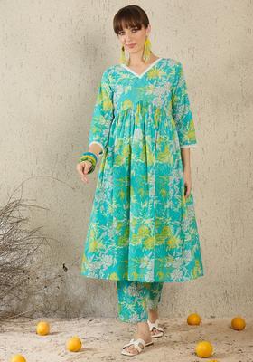 Sea Green Embroidery Cotton Kurta Set