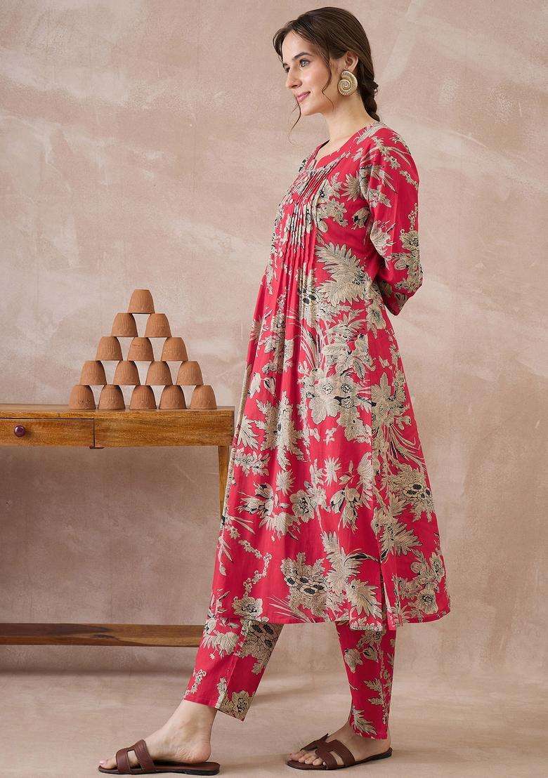 Red Embroidery Cotton Kurta Set - Indya