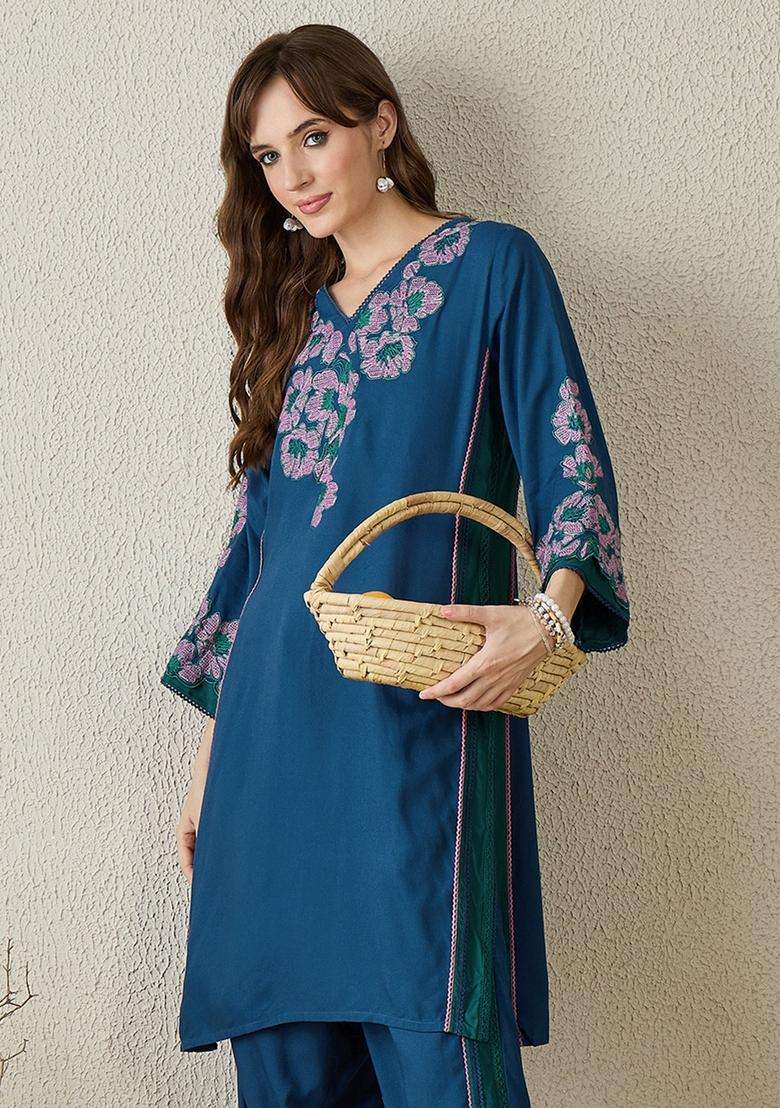 Teal Embroidered Rayon Straight Kurta Set - Indya