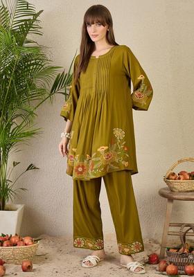 Olive Embroidery Viscose Rayon Kurta Set