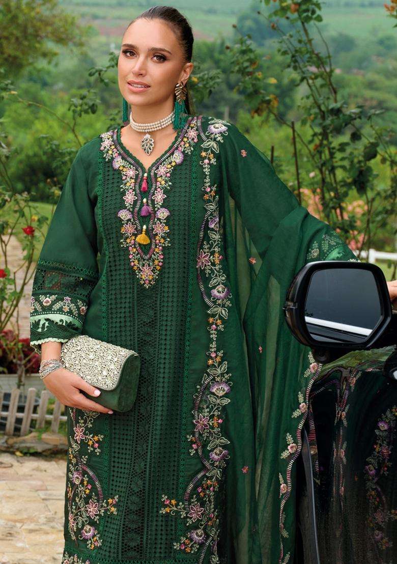 Green Embroidered Blended Pakistani Suit Set - Indya
