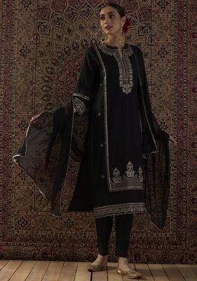 Black Embroidery Silk Blend Kurta Set
