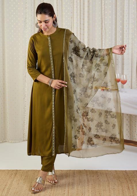 Green Embroidery Viscose Rayon Kurta Set