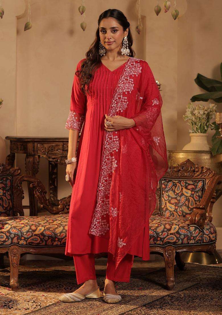 Pink Chikankari Rayon Pakistani Suit Set - Indya